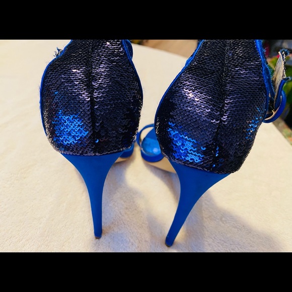 Almost New Super Glamorous Heels By CAPE ROBBIN - Heel Height 5” - box 42 - Picture 9 of 9